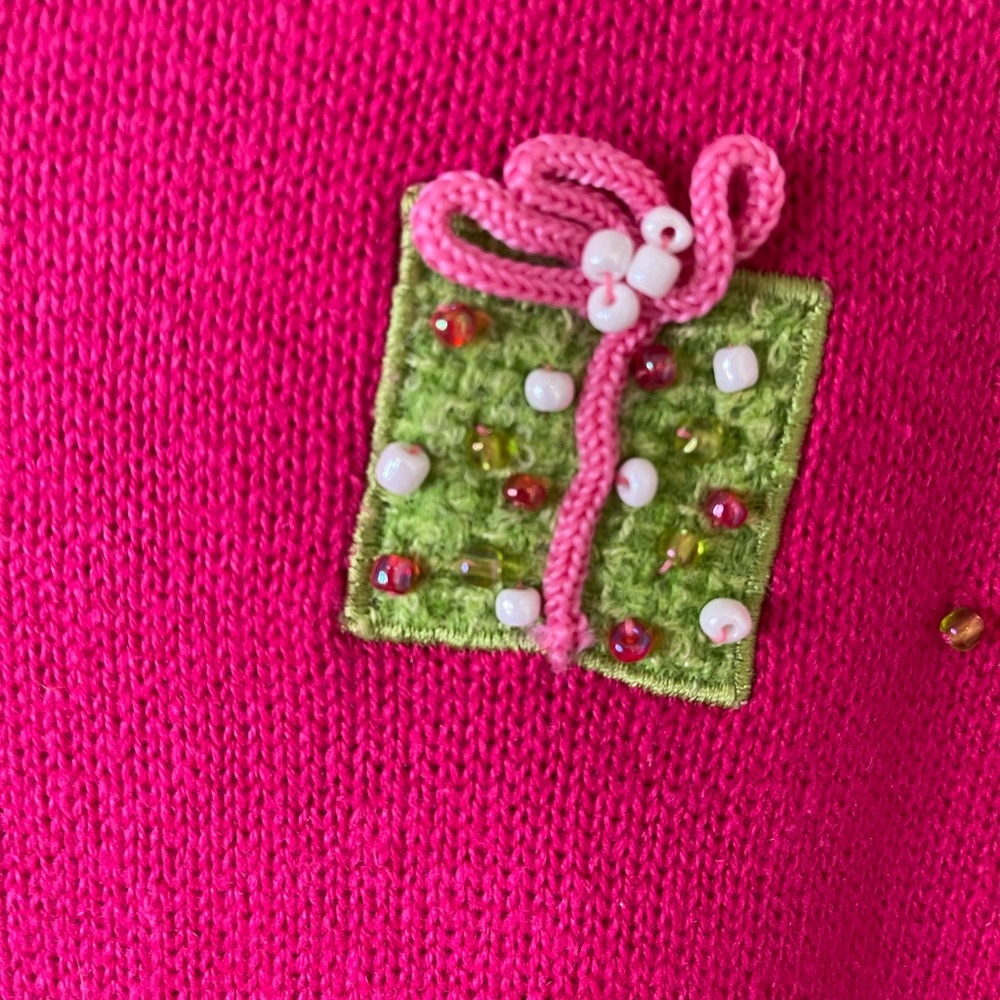 Christmas Sweater 🎅🏻🎄🎁 - Picture 6 of 9